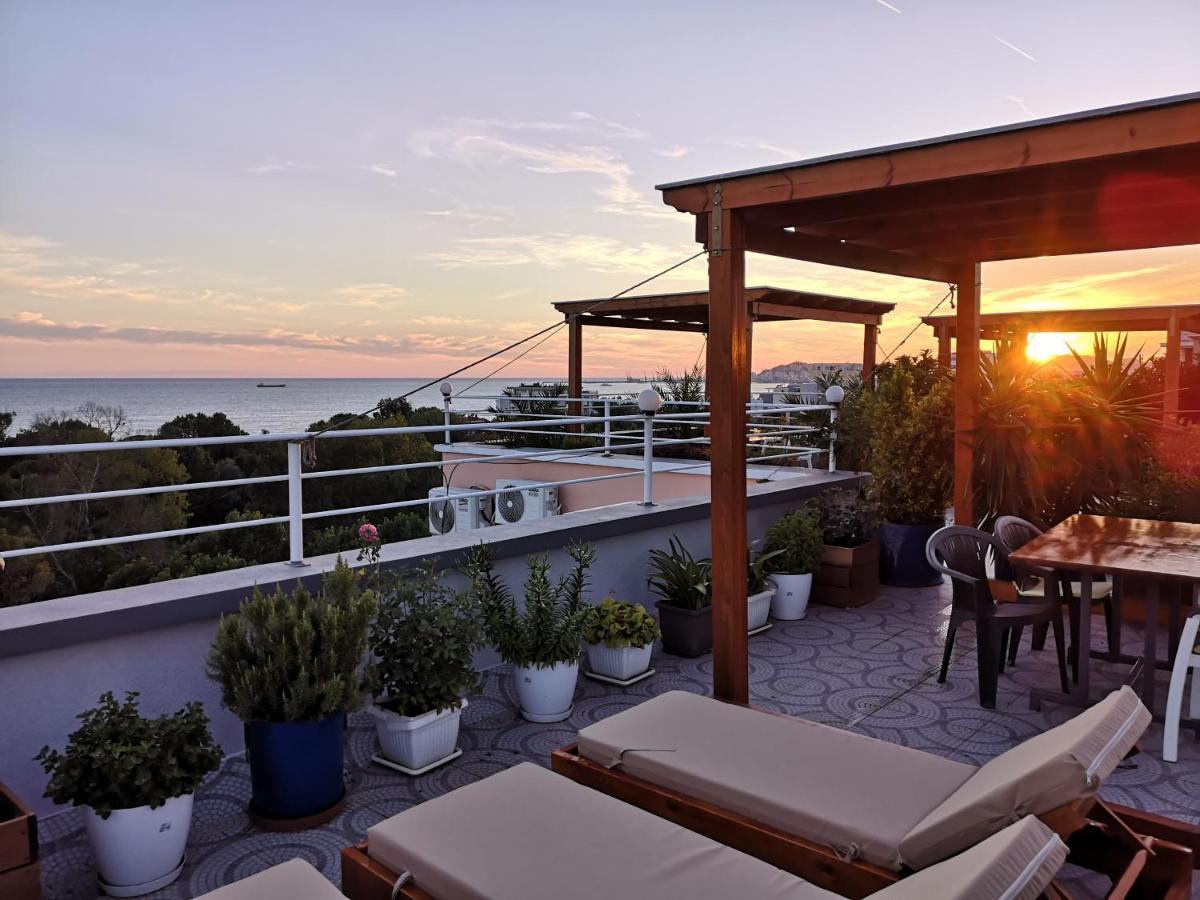 Nando'S Apartment 3 Durrës 外观 照片